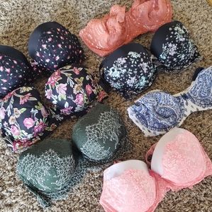 *DONATING SOON* Lot of 7 VICTORIA'S SECRET 32DD BRAS